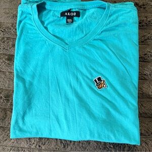 Akoo Aqua V-Neck Tee‎